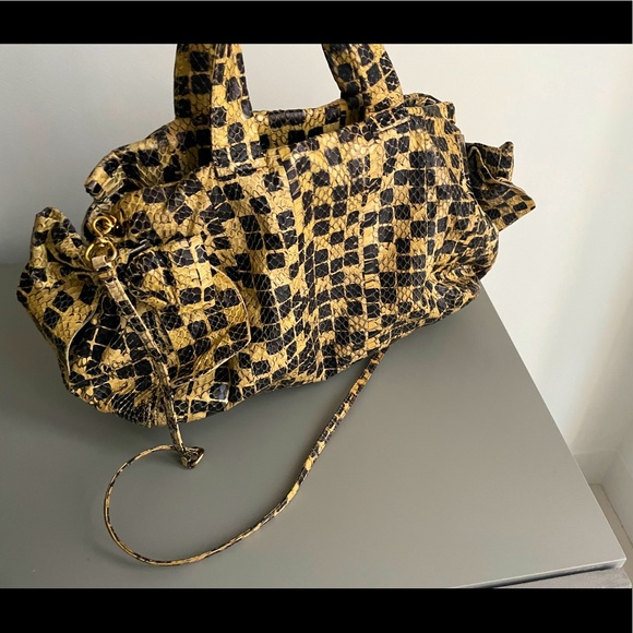 Stunning Miu Miu Python crossbody/shoulder bag - Picture 3 of 16